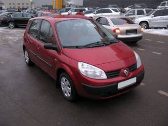 2004 Renault Scenic Photos