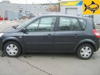 2004 Renault Scenic Photos