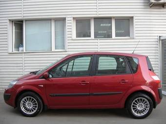 2004 Renault Scenic Pics
