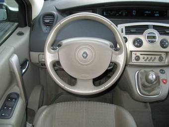 2004 Renault Scenic Pictures