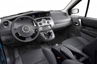 2004 Renault Scenic Photos