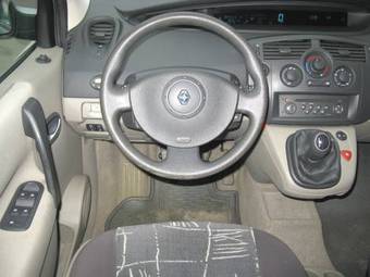 2004 Renault Scenic Images