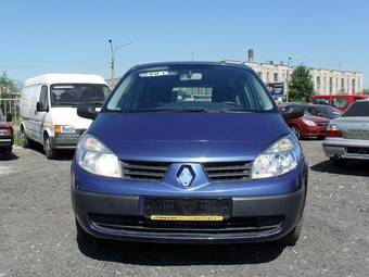 2004 Renault Scenic Pictures