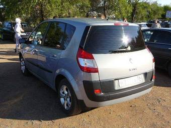 2005 Renault Scenic Photos