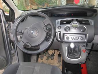 2005 Renault Scenic Pictures