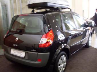 2008 Renault Scenic Photos