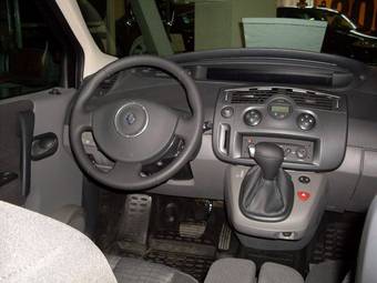 2008 Renault Scenic Photos