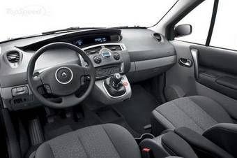 2008 Renault Scenic Photos