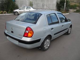 2002 Renault Symbol Pictures