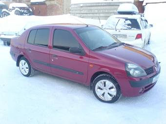 2003 Renault Symbol Pictures