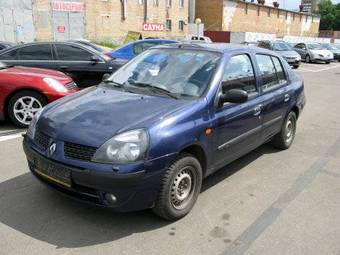 2003 Renault Symbol Pictures