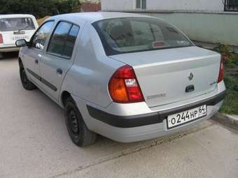 2004 Renault Symbol Photos