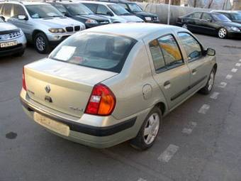 2004 Renault Symbol Photos