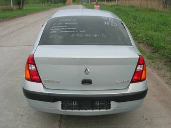 2004 Renault Symbol Pictures
