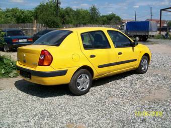 2004 Renault Symbol Pictures