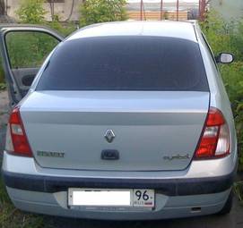 2004 Renault Symbol Photos