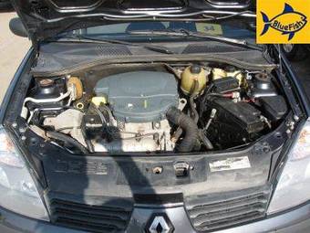 2004 Renault Symbol Pictures