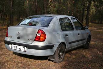 2004 Renault Symbol Pictures