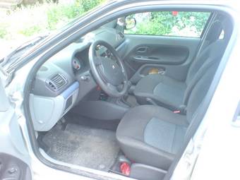 2007 Renault Symbol Pictures