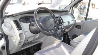 2005 Renault Trafic Photos