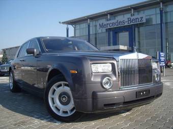 2003 Rolls-Royce Phantom Photos