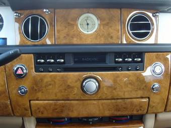 2003 Rolls-Royce Phantom Pictures