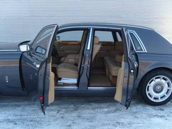 2003 Rolls-Royce Phantom Photos