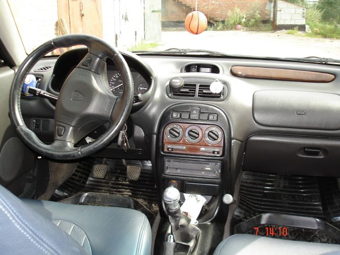 1999 Rover 214