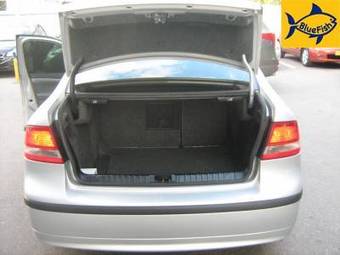 2004 Saab 9-3 Pictures