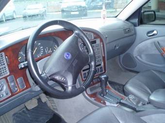 1999 Saab 9-5 Photos