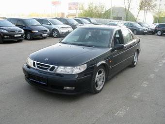 2000 Saab 9-5 Photos