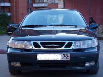 2000 Saab 9-5 Photos