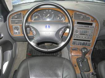 2003 Saab 9-5 Pics