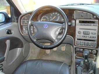 2003 Saab 9-5 Pictures