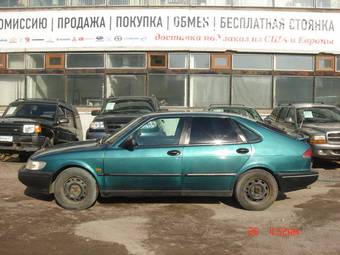 1993 Saab 900 Photos