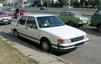 1989 Saab 9000