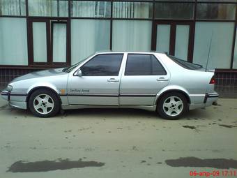 1992 Saab 9000 Photos