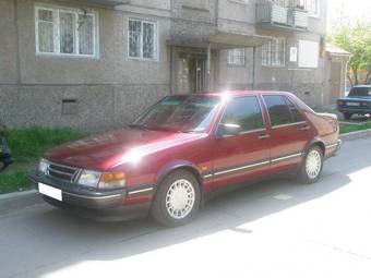 1993 Saab 9000 Photos