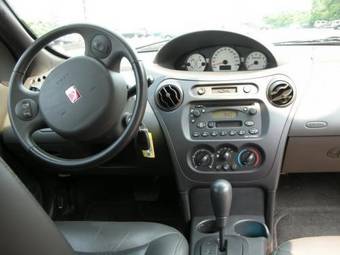 2003 Saturn Ion Pictures