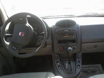 2003 Saturn Vue Photos