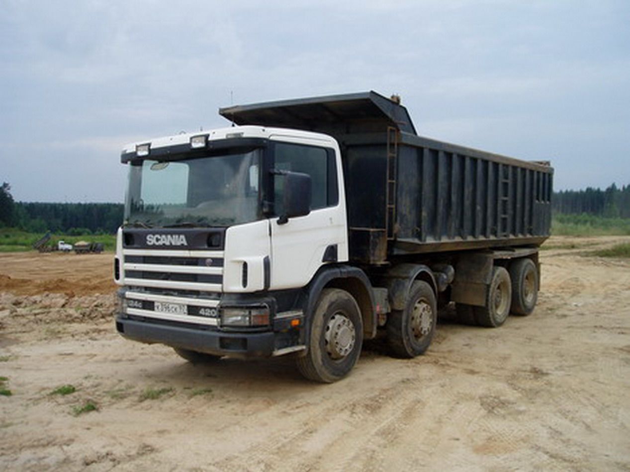 2001 Scania T124