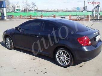 2005 Scion tC Pictures