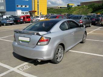 2005 Scion tC Pictures