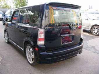 2003 Scion xB Pictures