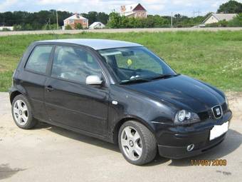 2004 Seat Arosa Photos