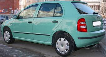 2002 Skoda Fabia Pictures