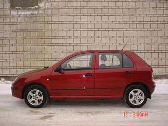 2005 Skoda Fabia Photos