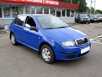 2005 Skoda Fabia Photos