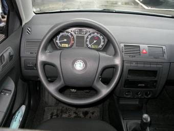 2006 Skoda Fabia Pictures