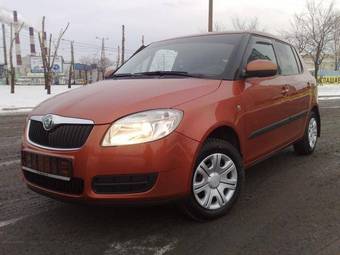 2008 Skoda Fabia Photos